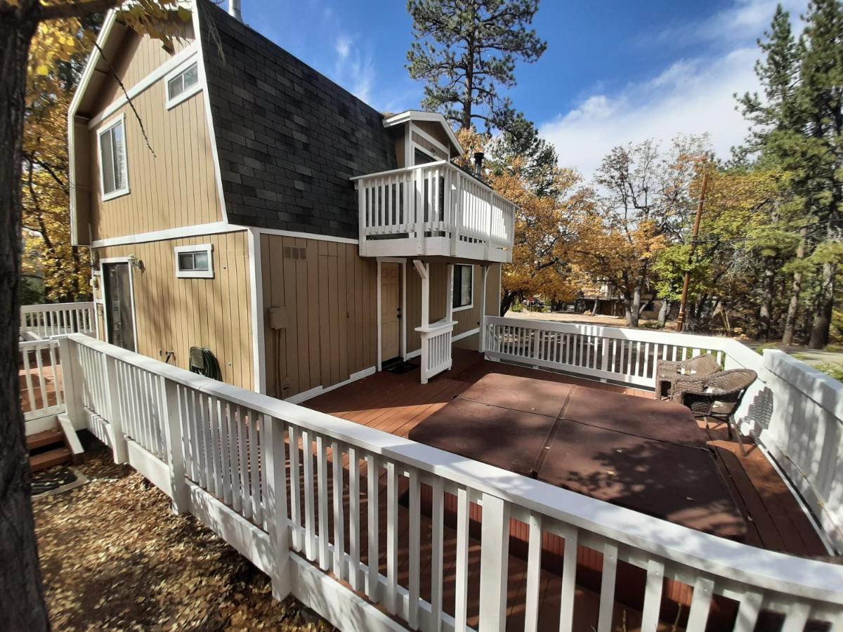 Cabin On The Corner بيغ بير لاكي، سان بيرناردينو، كاليفورنيا المظهر الخارجي الصورة